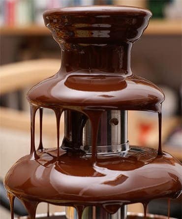What Should You Know Before Opting for Chocolate Fountain Rental in NYC?